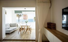 Fantastic Sea View Apartament Dona Lola